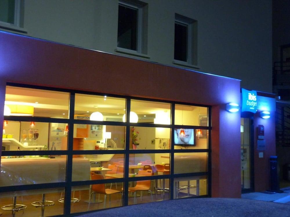 Ibis Budget Montauban Les Chaumes Exterior photo